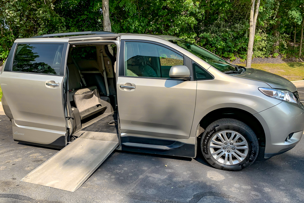 2015 Toyota Sienna Xle