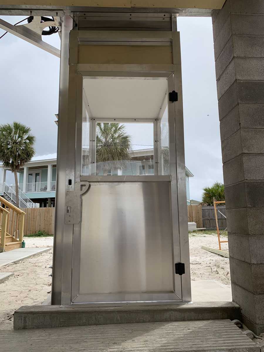 AmeriGlide Outdoor Elevator