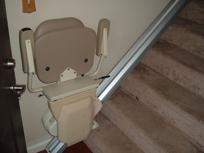 AmeriGlide Lexington Stair Lift Installation Pictuures