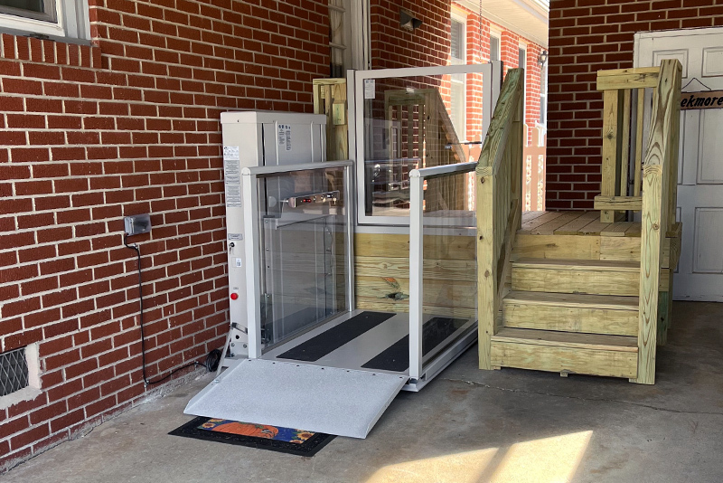 Lift Added to Deck with Stairs